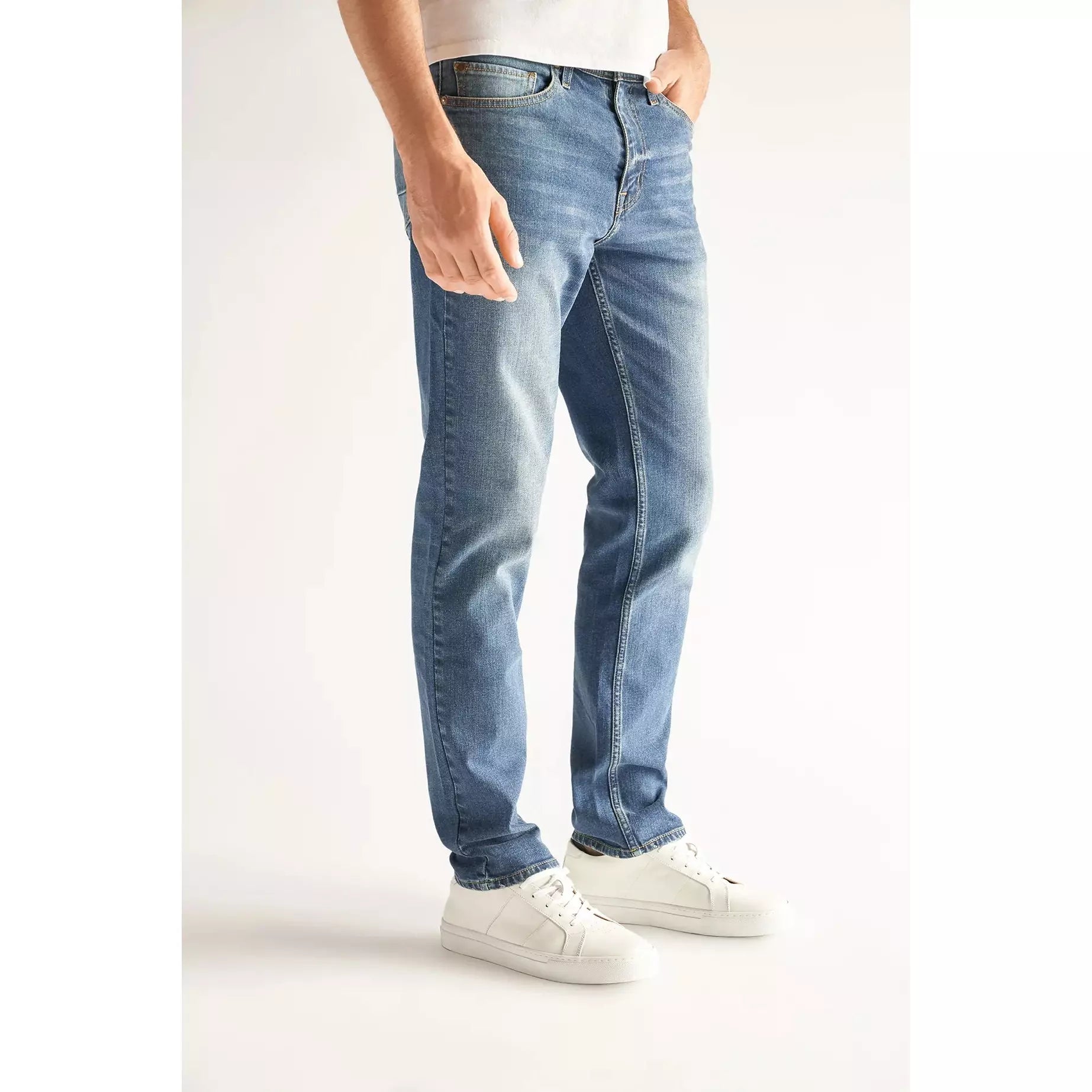 Devil-Dog Jeans Slim-Straight Fit